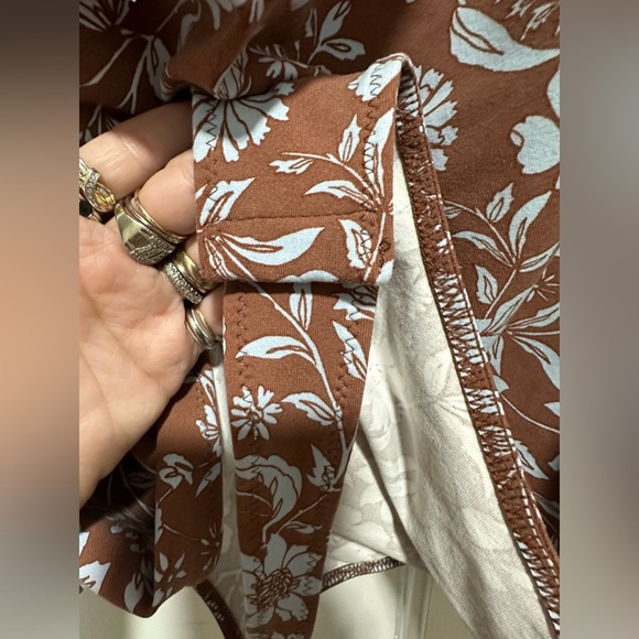 Free People Intimately FAB! Something Bout You Puff 1 Sleeve Bodysuit Java Large - Picture 3 of 6